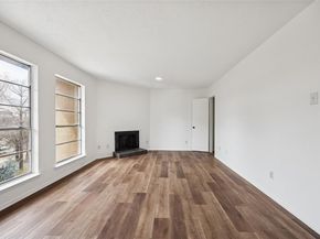 4044  Buena Vista Street  205, Dallas Texas 75204