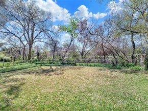 1237  Mohawk Trail , Richardson Texas 75080