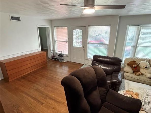 400  Vernet Street , Richardson Texas 75080