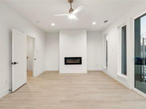 1823  Pollard Street , Dallas Texas 75208