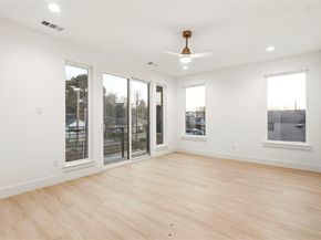 1823  Pollard Street , Dallas Texas 75208