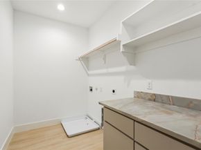 1823  Pollard Street , Dallas Texas 75208