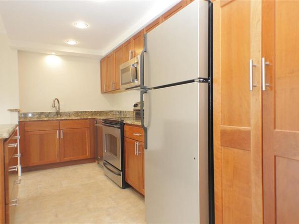 6211 W Northwest Highway  G112, Dallas Texas 75225