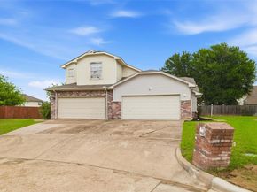 1001  Brenner Court , Arlington Texas 76017