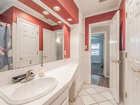 1009  Zelda  , Hurst Texas 76053