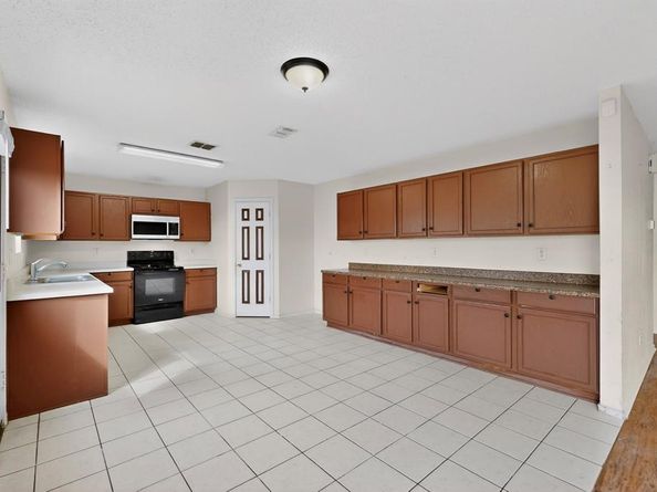 602  Flooded Gum Street , Arlington Texas 76002