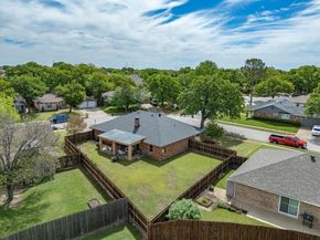 2801  Meadow Creek , Bedford Texas 76021