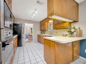 5517  Chimney Rock Road , Fort Worth Texas 76112