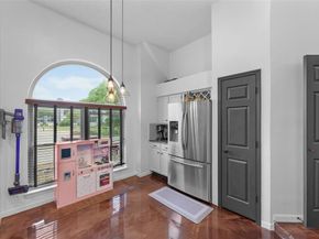 411  Red River Trail , Irving Texas 75063