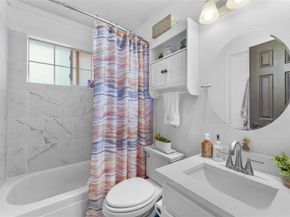 411  Red River Trail , Irving Texas 75063