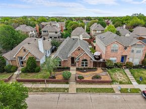411  Red River Trail , Irving Texas 75063