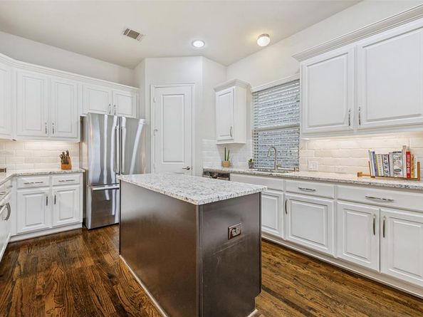 2841  Edinburgh  , Carrollton Texas 75006