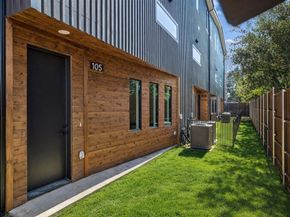 2147  Mail Avenue  103, Dallas Texas 75235