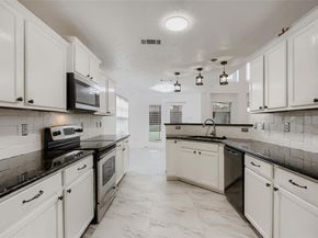 1614  Powder Horn Lane , Arlington Texas 76018