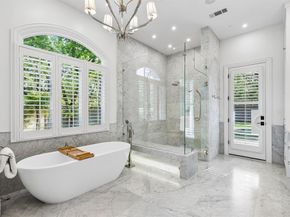 5707  Watson Circle , Dallas Texas 75225