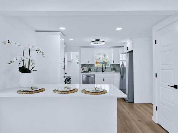 3613  Avenue K  , Fort Worth Texas 76105