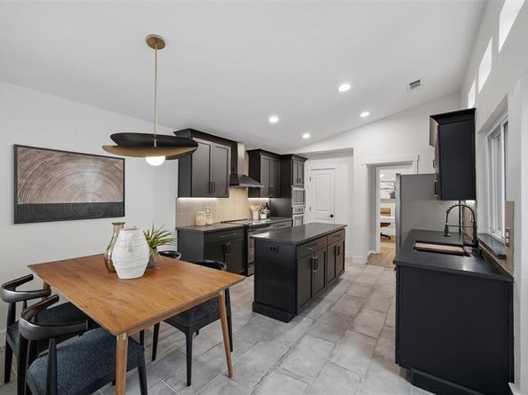 6029  Spring Flower Trail , Dallas Texas 75248