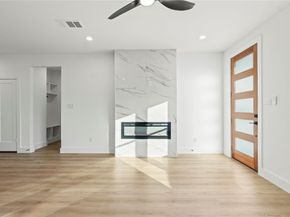 4827  Baldwin Street , Dallas Texas 75210