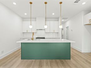 4827  Baldwin Street , Dallas Texas 75210