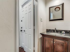 4307  Gilbert Avenue  102, Dallas Texas 75219