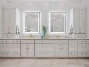 2012  Crockett Court , Irving Texas 75038