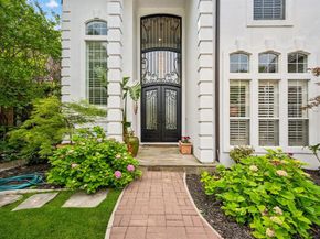 2012  Crockett Court , Irving Texas 75038