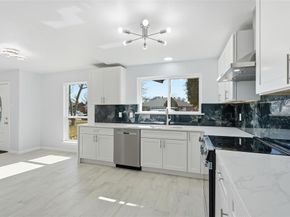 1813  Crockett Street , Garland Texas 75042