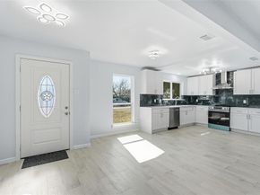 1813  Crockett Street , Garland Texas 75042