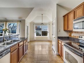 4621  Saint Francis Avenue , Dallas Texas 75227