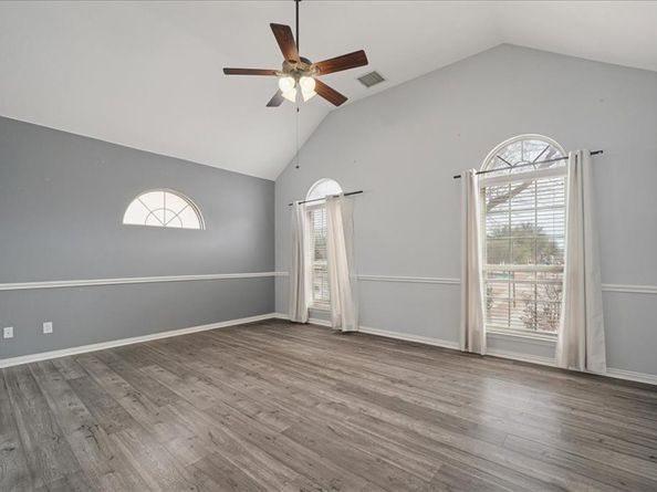 1121  Shearwater Lane , Garland Texas 75043