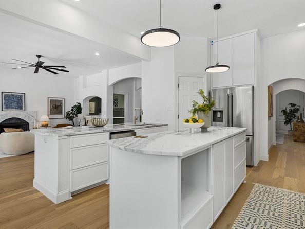 4736  Holly Tree Drive , Dallas Texas 75287