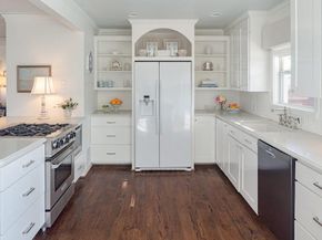 4168  Brunswick Drive , Dallas Texas 75220