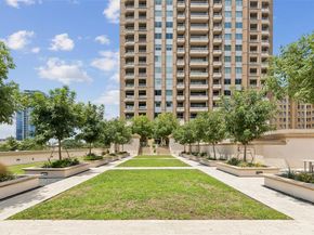 2300  Wolf Street  3D, Dallas Texas 75201