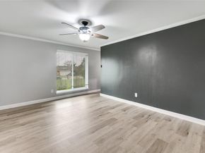 732  Danvers Lane , Mansfield Texas 76063