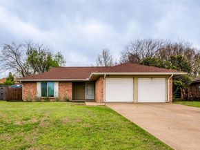 732  Danvers Lane , Mansfield Texas 76063