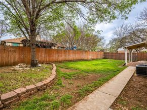 732  Danvers Lane , Mansfield Texas 76063