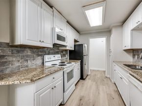 732  Danvers Lane , Mansfield Texas 76063