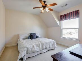 8491  Canyon Crossing , Lantana Texas 76226