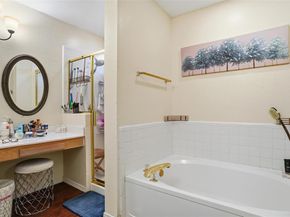 1812  Haley Circle , Carrollton Texas 75006