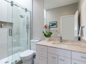 3922  Travis Street  12, Dallas Texas 75204