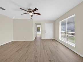 2971  Loving Avenue , Fort Worth Texas 76106