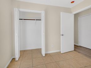 2971  Loving Avenue , Fort Worth Texas 76106