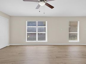 2971  Loving Avenue , Fort Worth Texas 76106