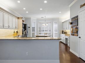 2115  Alto Avenue , Carrollton Texas 75007