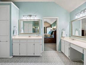 2115  Alto Avenue , Carrollton Texas 75007