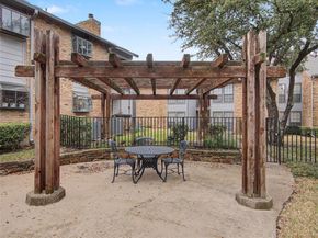 15151  Berry Trail  910, Dallas Texas 75248