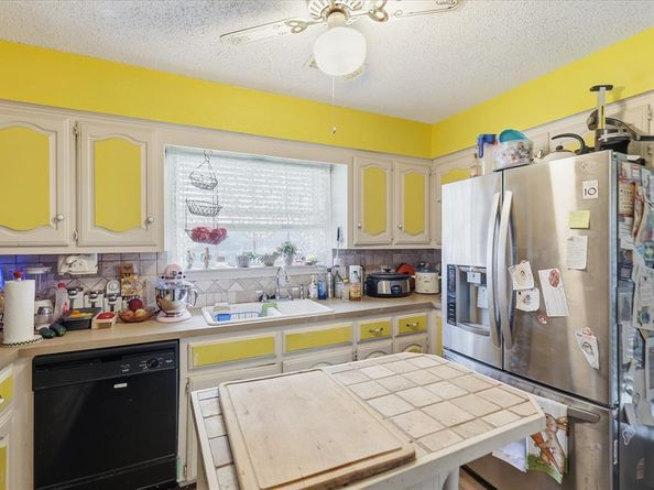 604 S Briarcrest Drive , Richardson Texas 75081