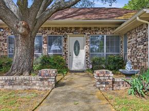 604 S Briarcrest Drive , Richardson Texas 75081