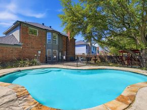 1520  Warwick Drive , Mansfield Texas 76063