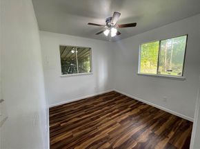 518 W Lovers Lane , Arlington Texas 76010
